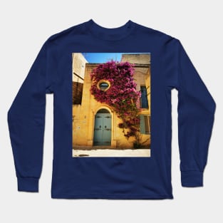 Silent city in bloom Long Sleeve T-Shirt